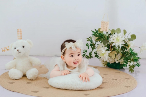 嘉鱼四个月的孕妇肚子疼